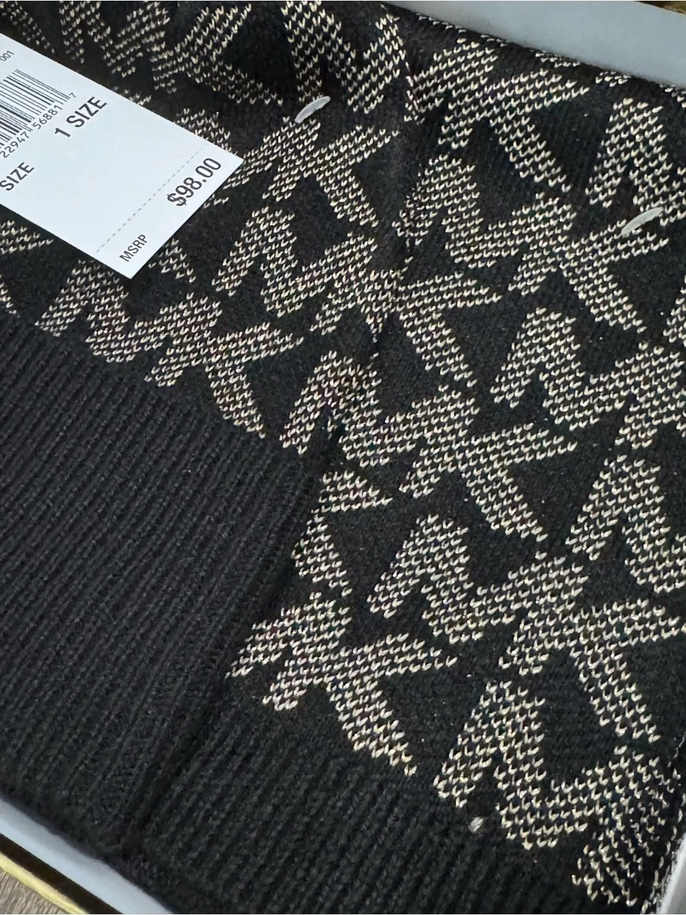 Michael Kors Black and Metallic Gold MK Logo Knit Scarf Giftbox Set New